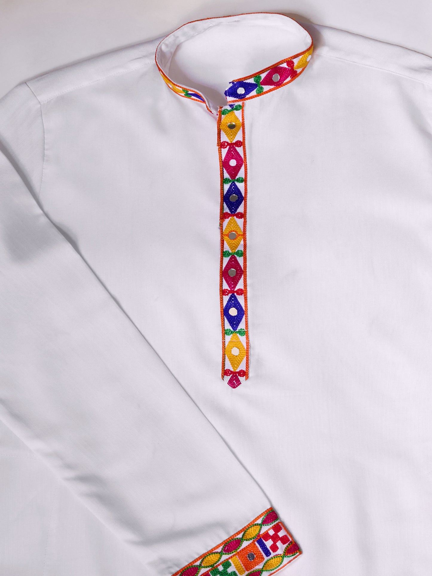 White Embroidered Gujarati Mirror Work Kurta for Men
