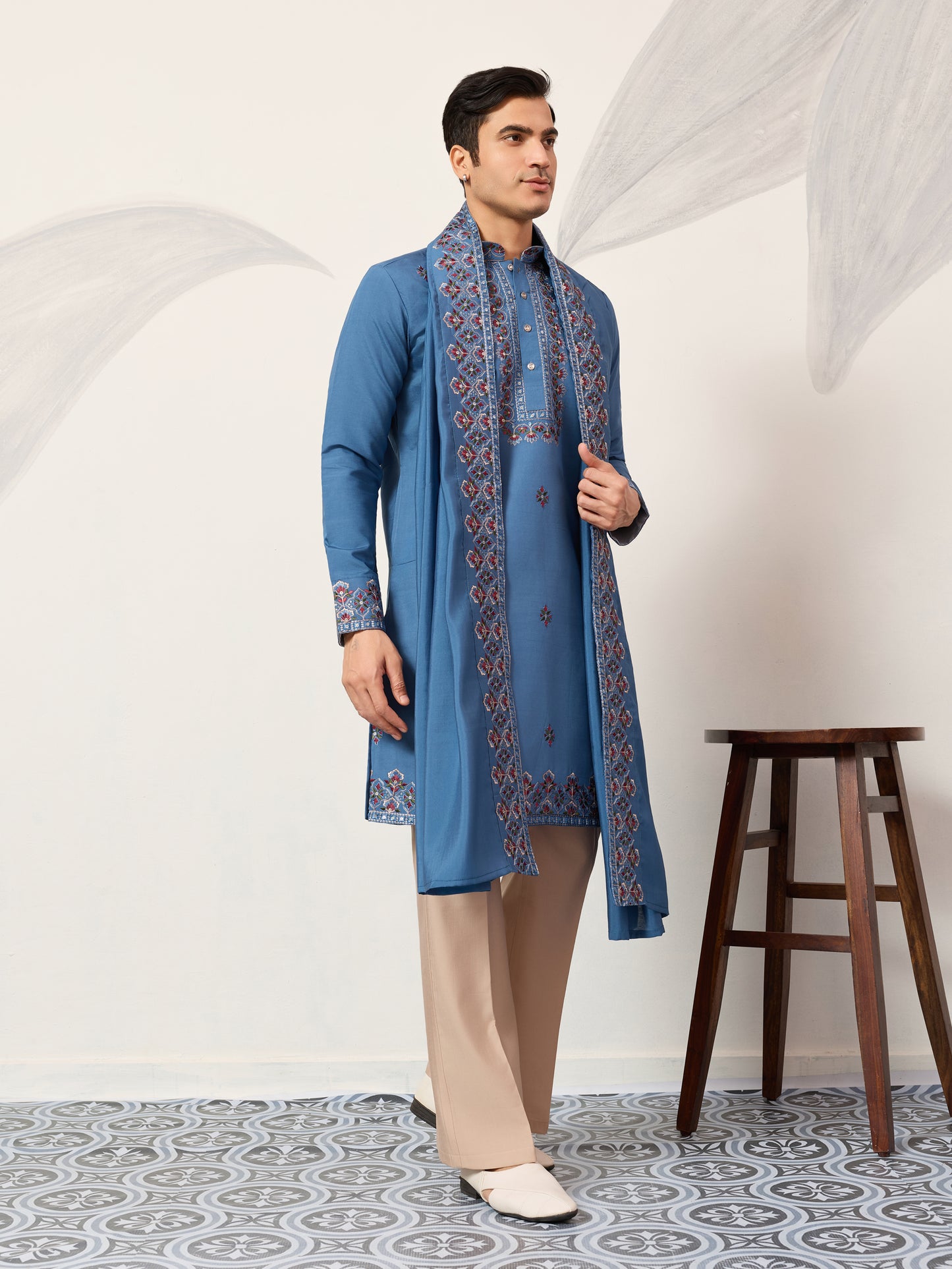Men’s Royal Blue Embroidered Kurta with Dupatta