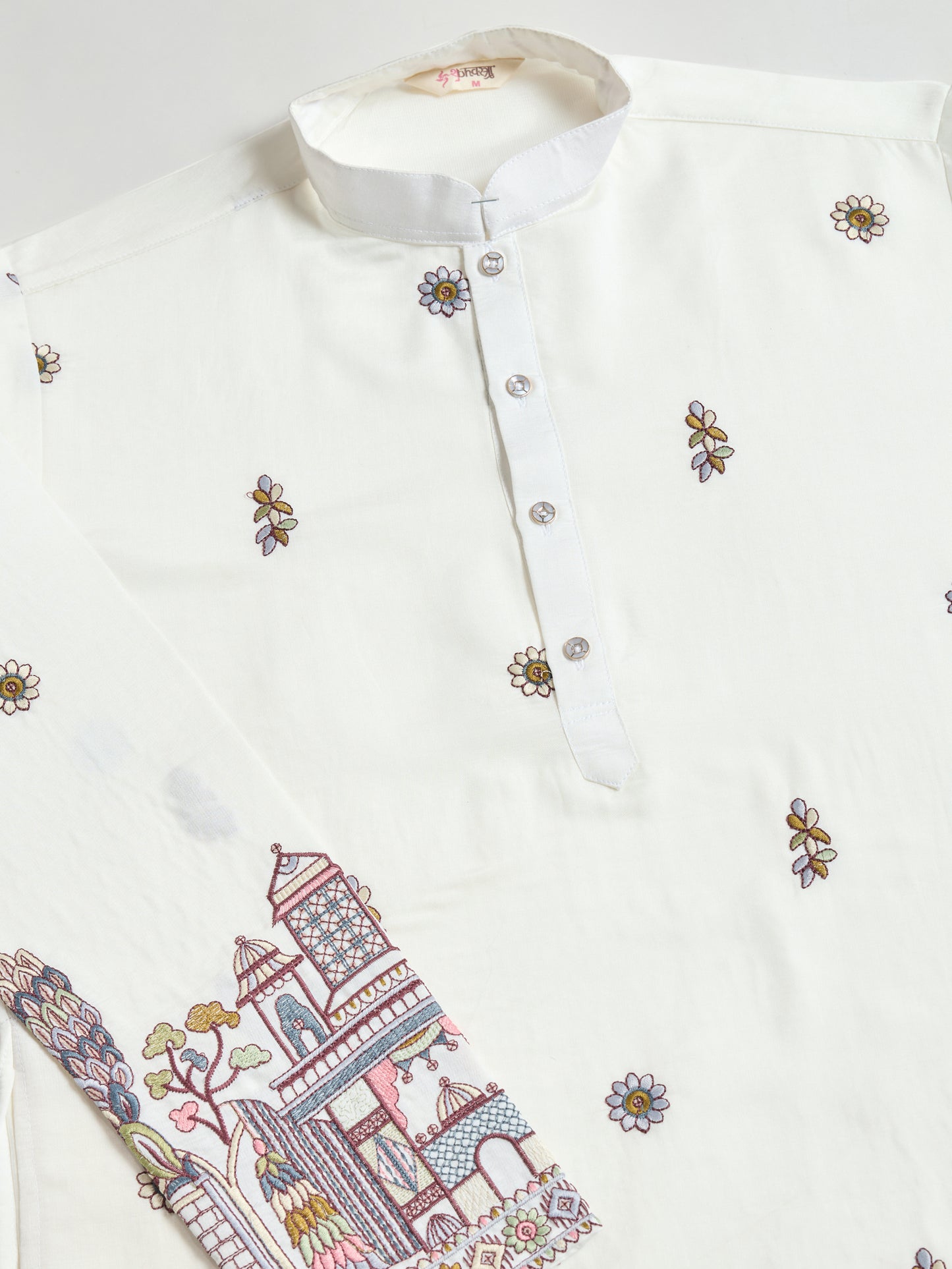 Heritage Charm White Kurta Set with Dupatta