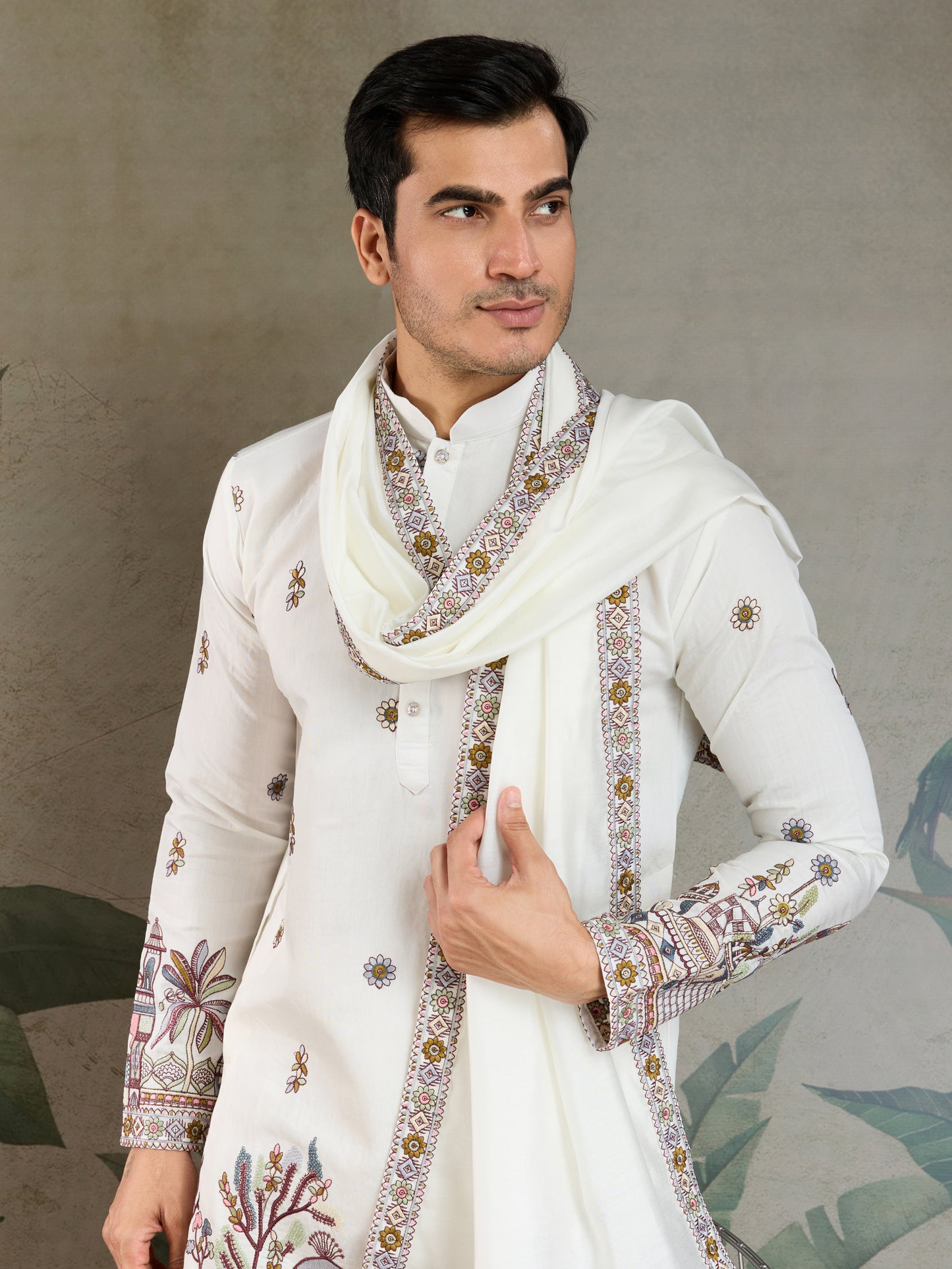 Heritage Charm White Kurta Set with Dupatta