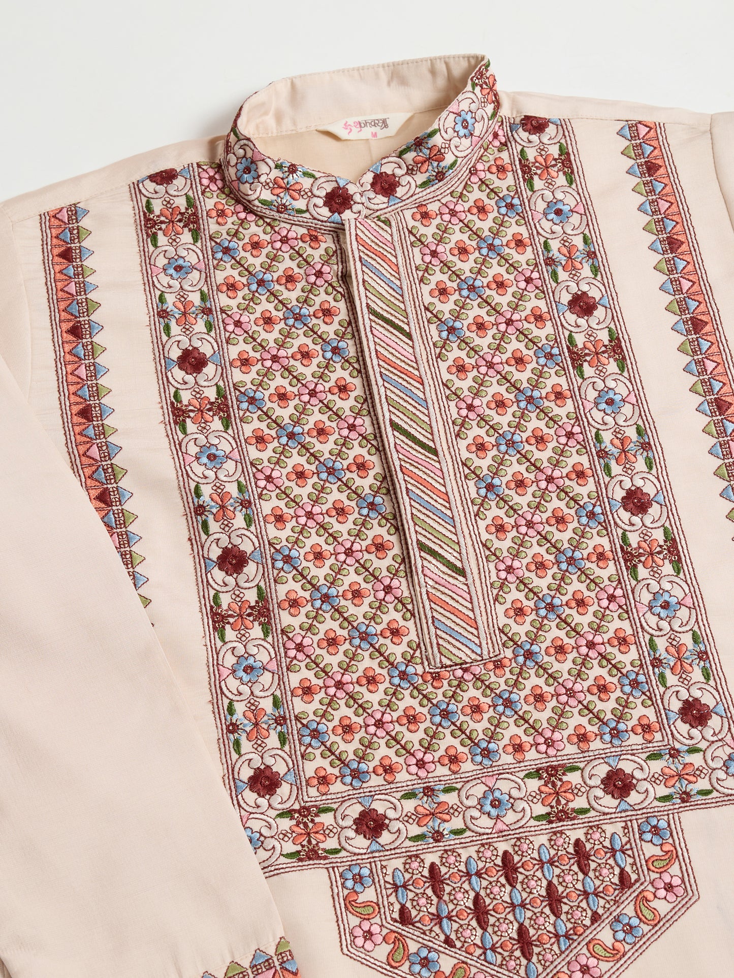 Elegant Cream Kurta with Intricate Multicolor Embroidery – Premium Festive Wear
