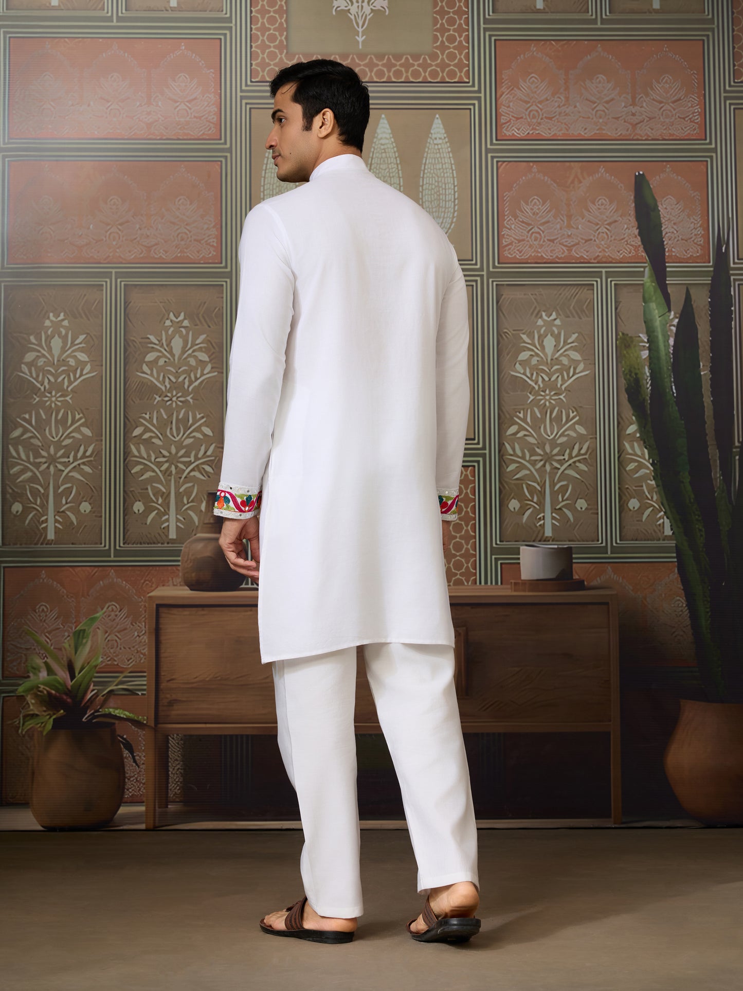 Men’s White Pure Cotton Kurta with Multi-Thread and Real Mirror Work