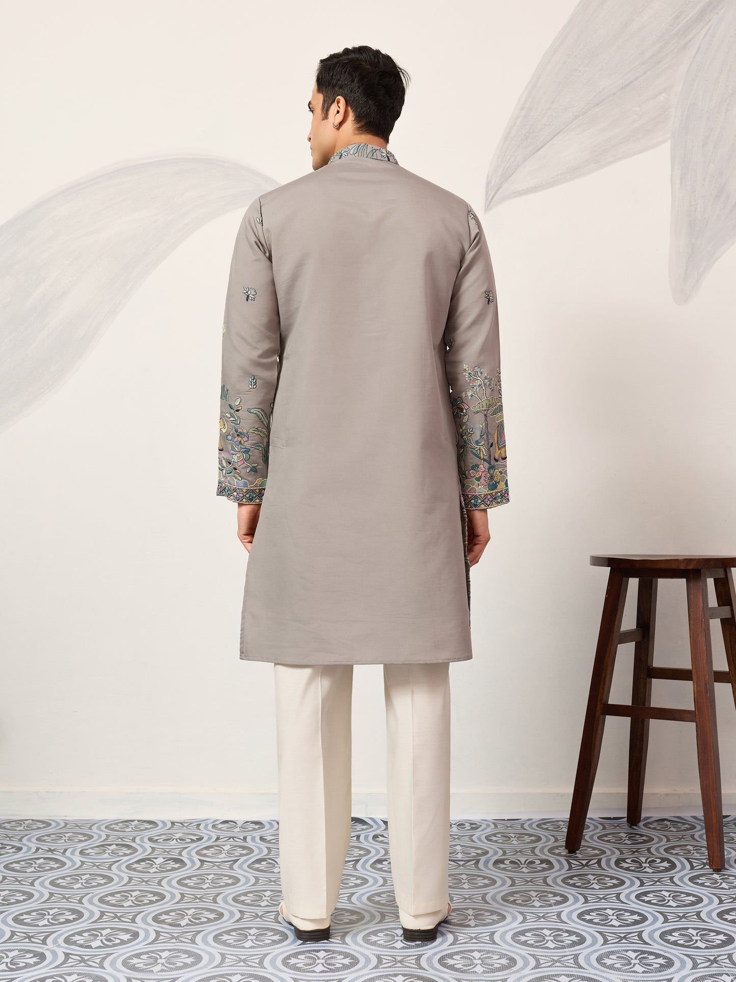 Gray Story Embroidered Kurta – Peacock & Elephant Heritage Motif