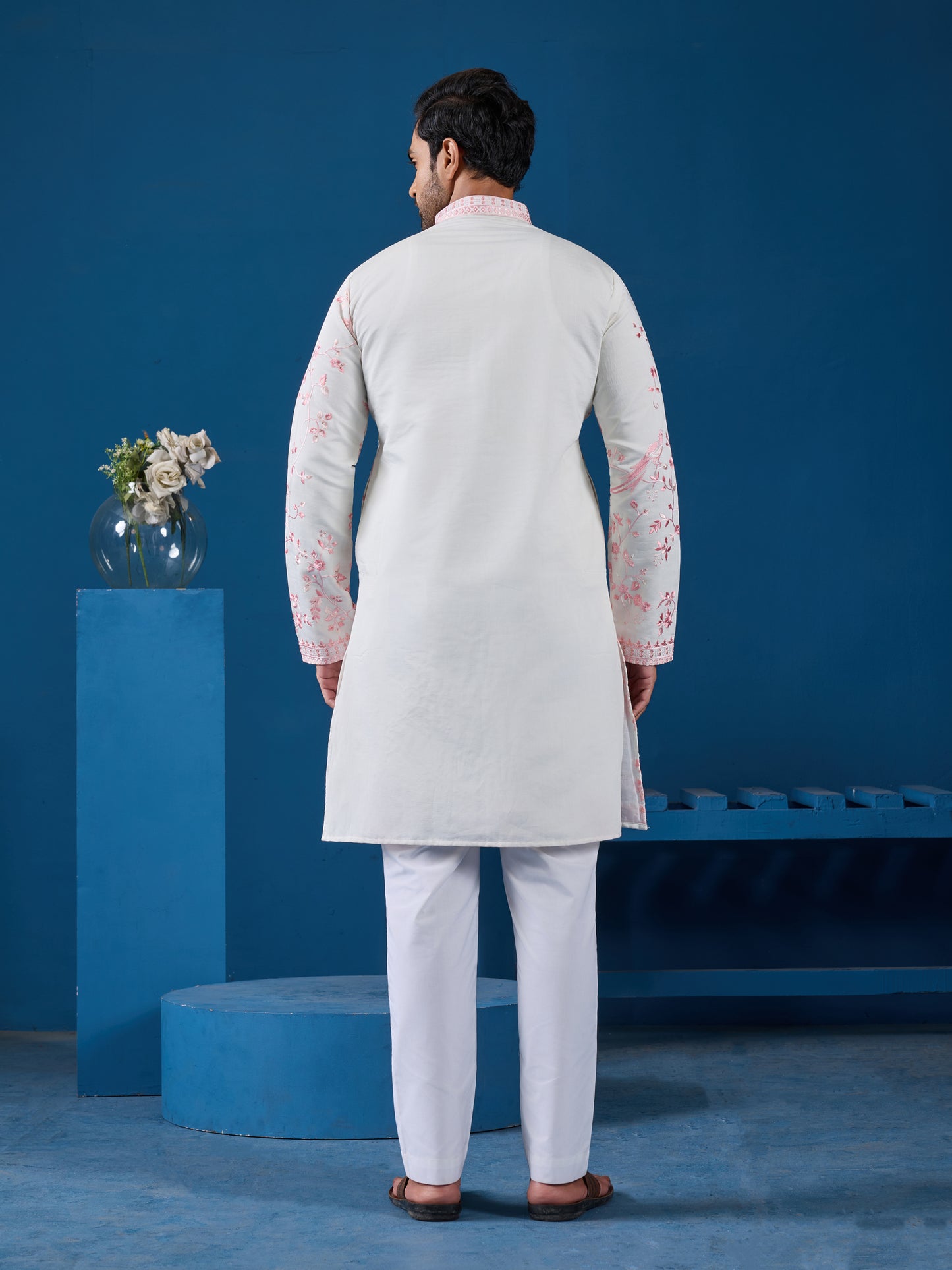 Blush Harmony Embroidered Kurta – The Soft Elegance Edition