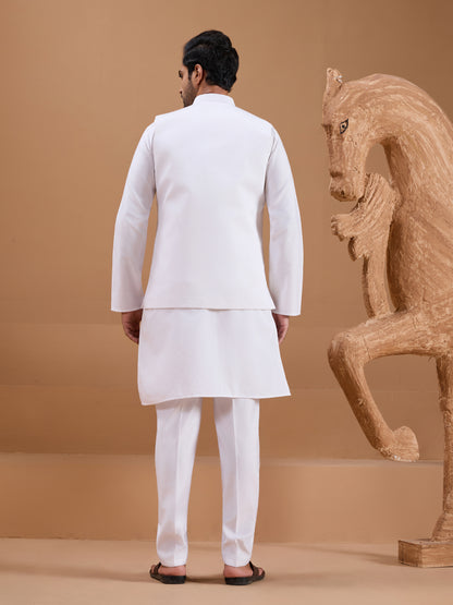 Ivory Bloom – The Embroidered Elegance Kurta Set