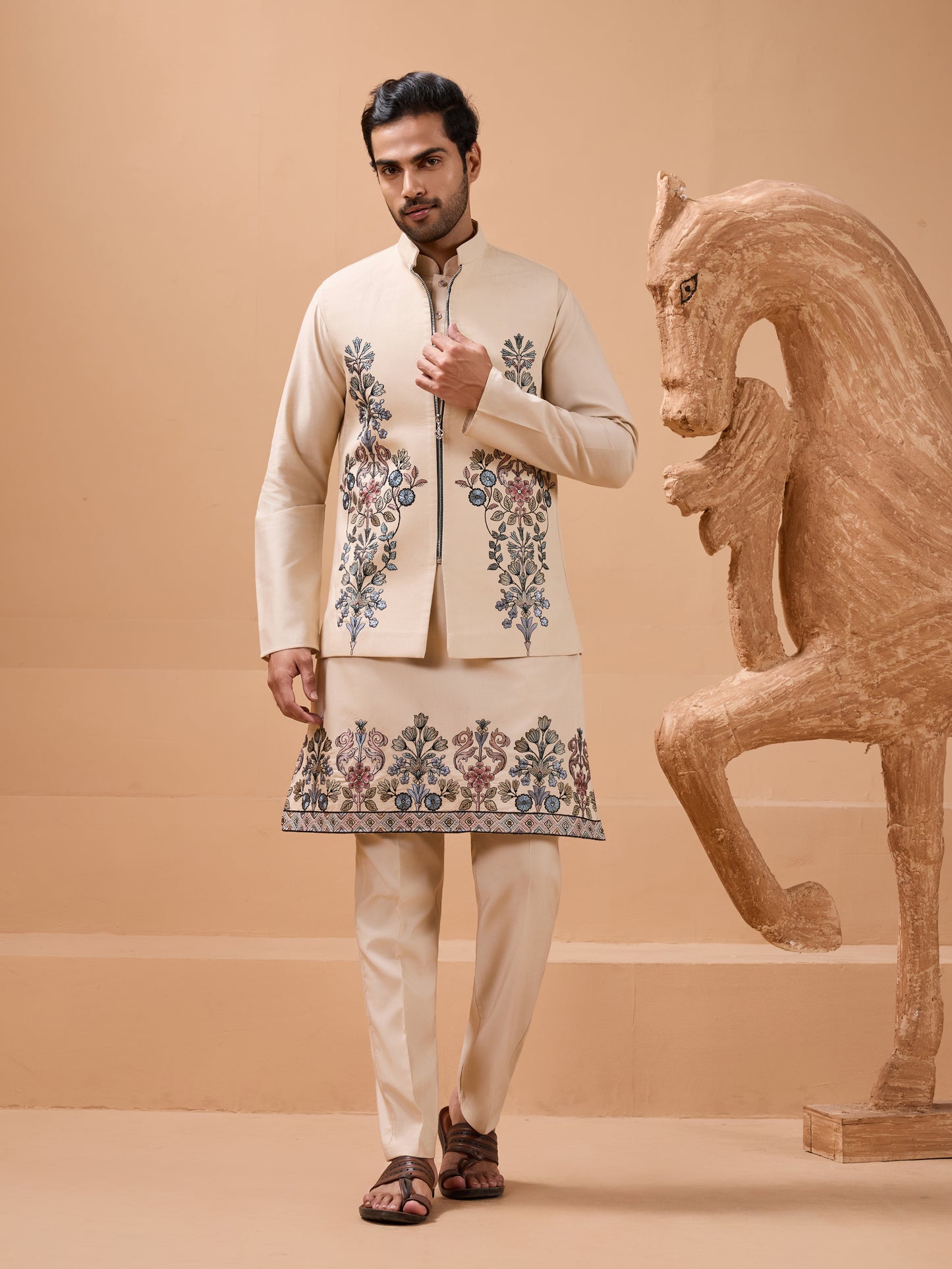 Beige Embroidered Kurta Set with Elegant Floral Detailing
