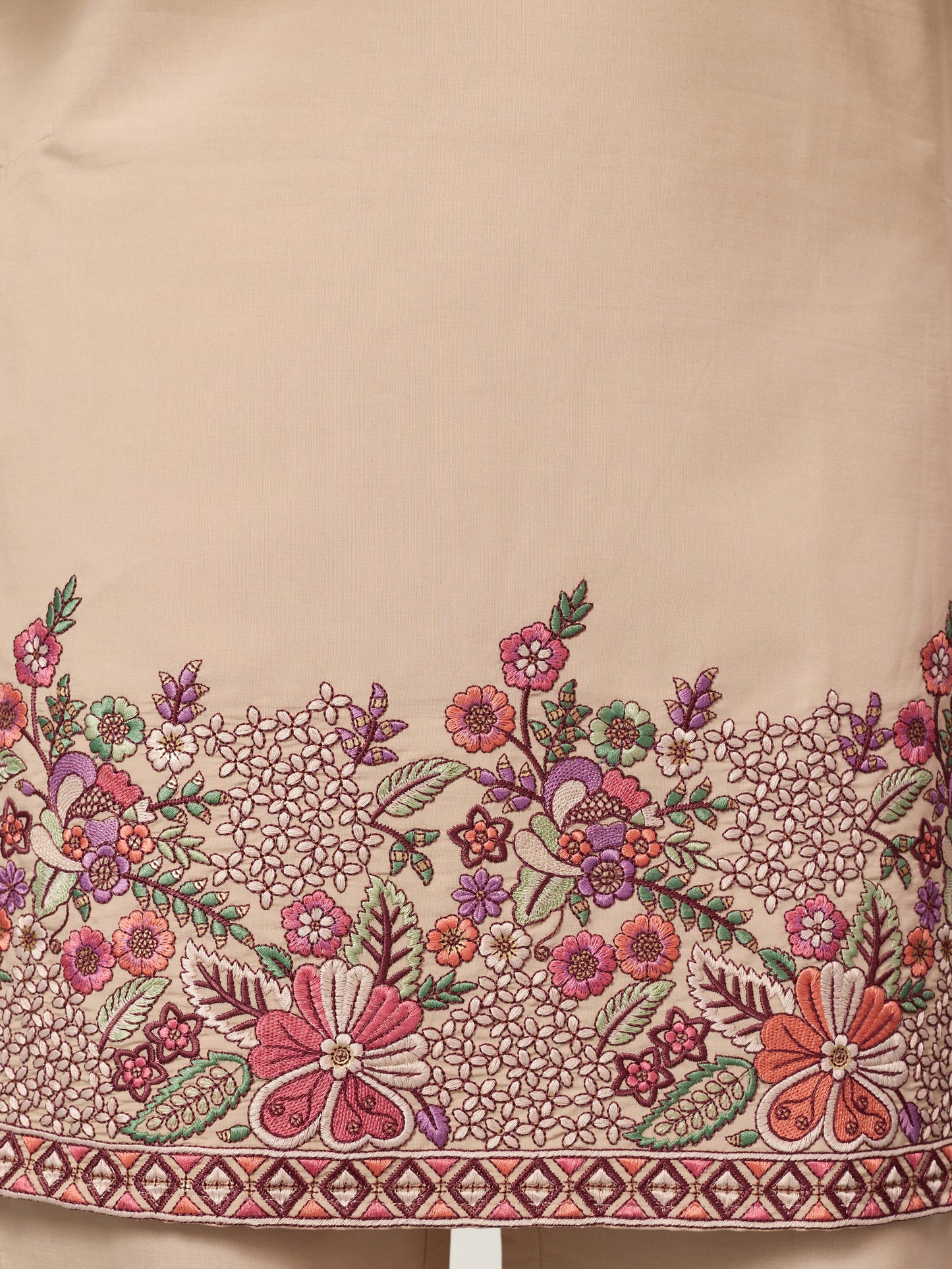 Sandstone Bloom Embroidered Kurta Set