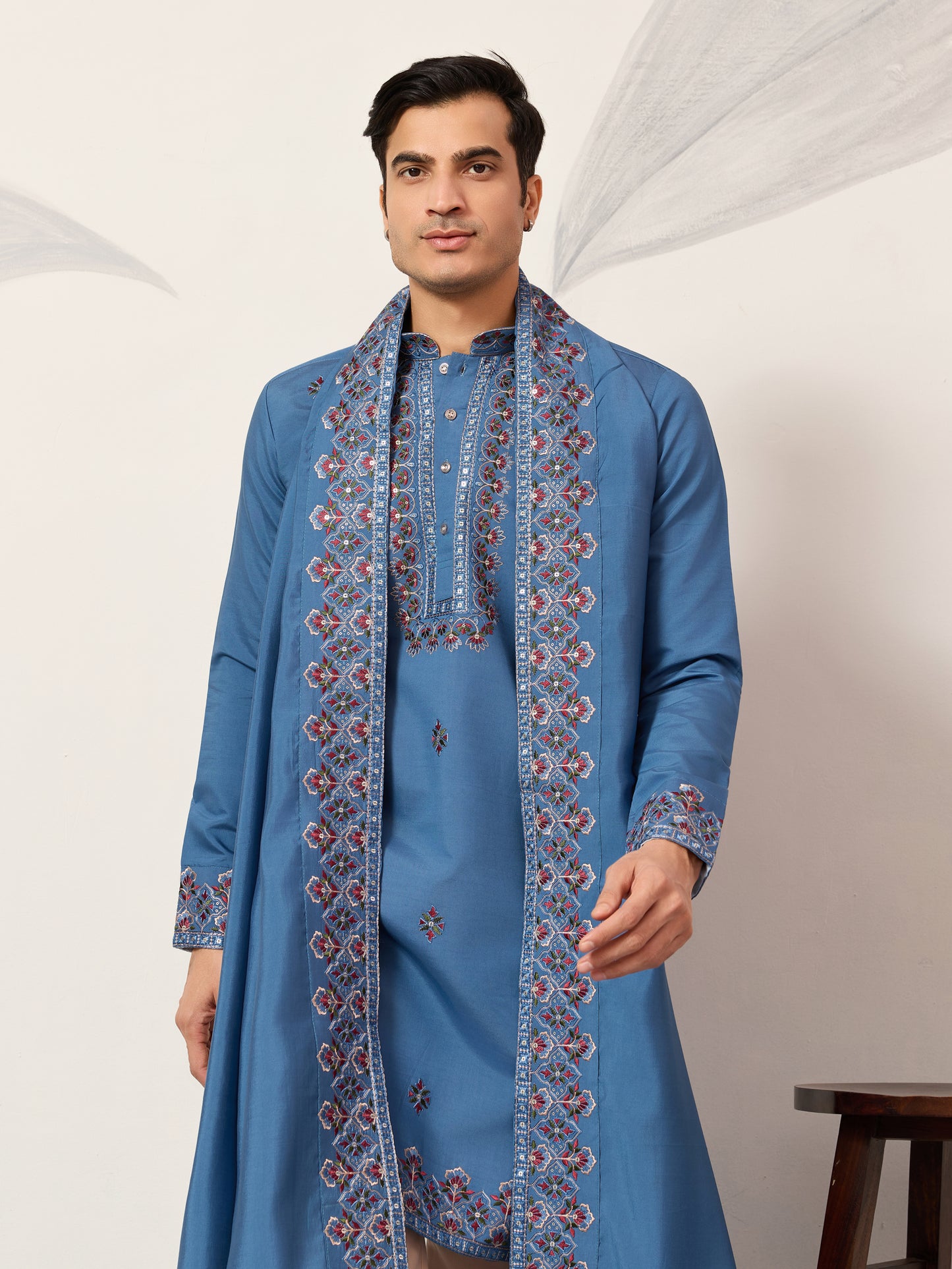 Men’s Royal Blue Embroidered Kurta with Dupatta