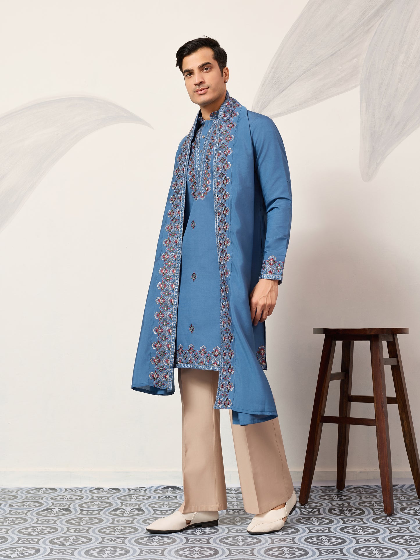 Men’s Royal Blue Embroidered Kurta with Dupatta