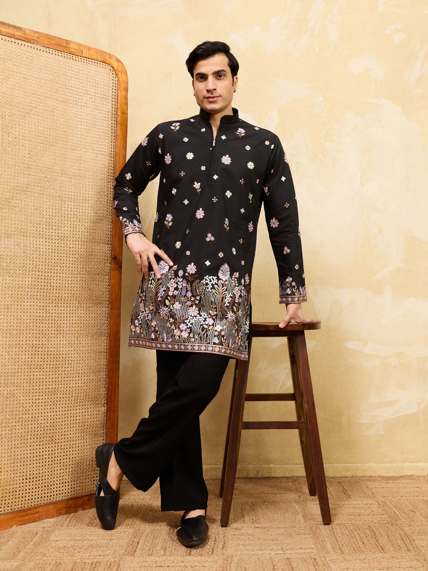 Black Floral Embroidered Kurta Set for Men – Premium Festive & Wedding Wear