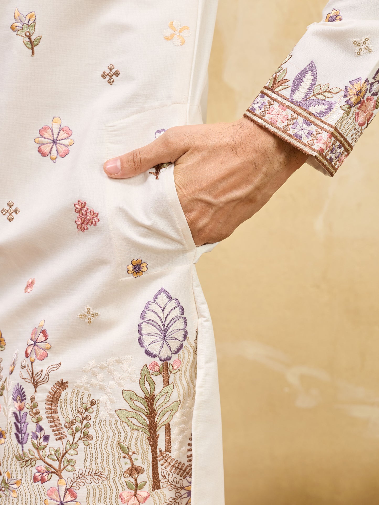 Ivory Floral Embroidered Kurta Set for Men – Elegant Festive & Wedding Wear
