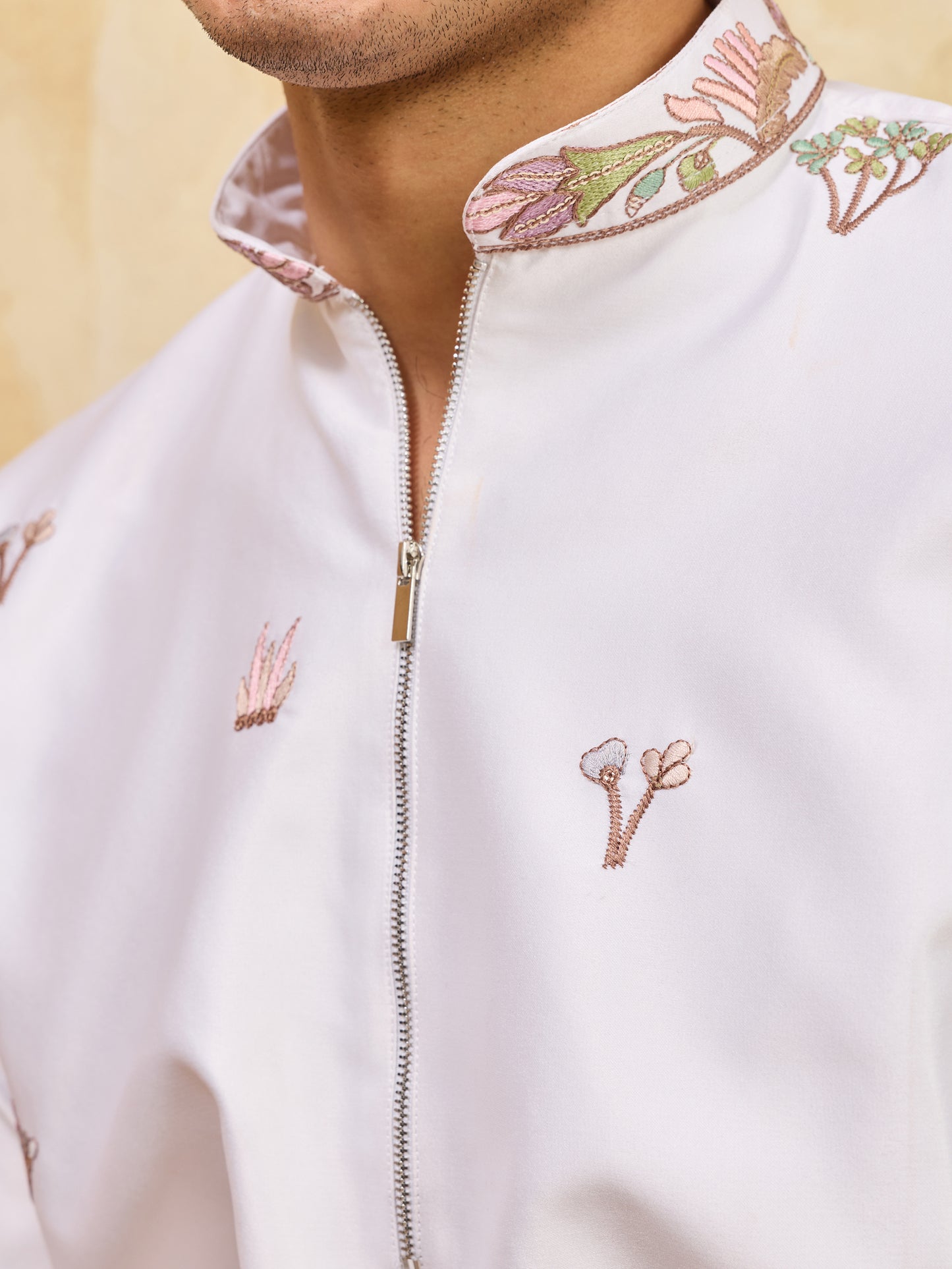 Men’s Ivory Bloom Embroidered Kurta – Luxury Ethnic Festive Wear