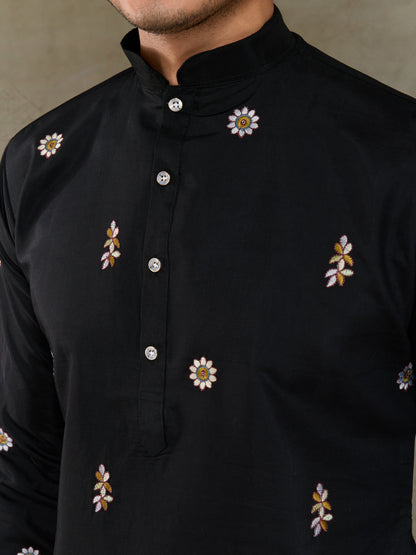 Black Heritage Embroidered Kurta Set with Dupatta