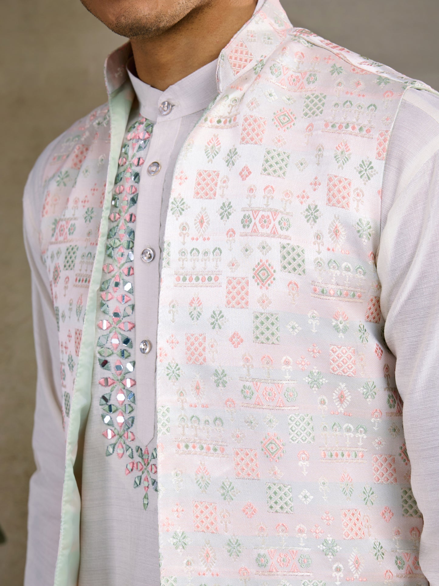 Elegant White Kurta with Mirror & Thread Embroidery and Printed Nehru Jacket