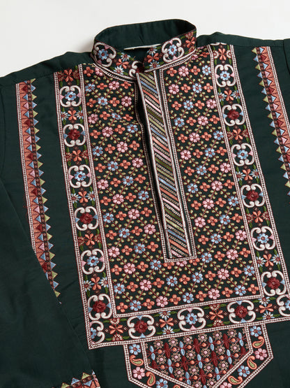 Elegant Dark Green Embroidered Kurta for Men – Traditional Festive Wear