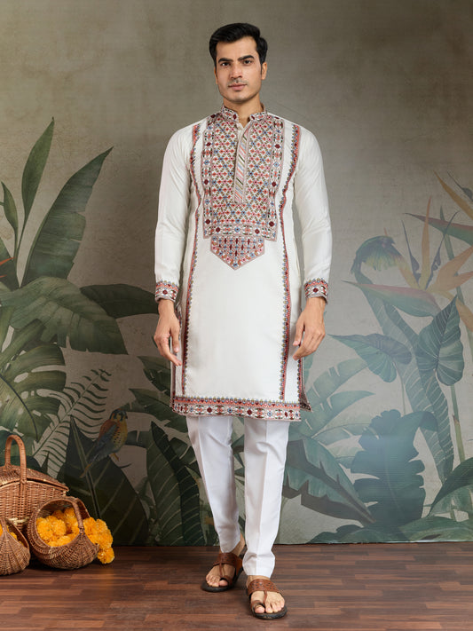 Elegant White Kurta with Multicolor Kashmiri Embroidery – Festive & Ethnic Wear