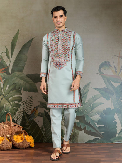 Pastel Mint Green Kurta with Multicolor Kashmiri-Inspired Embroidery