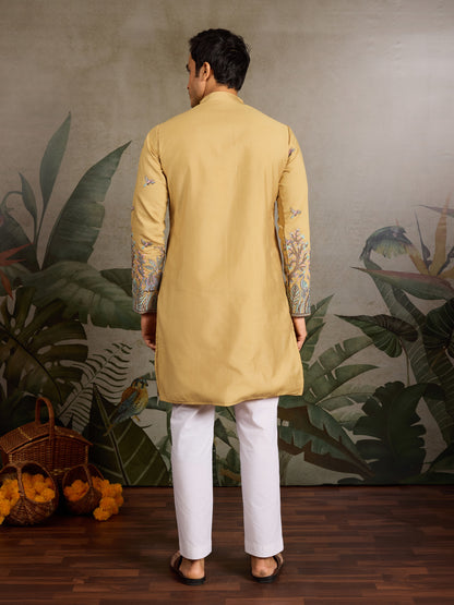 Royal Safari Kurta – Embroidered Elegance in Every Thread