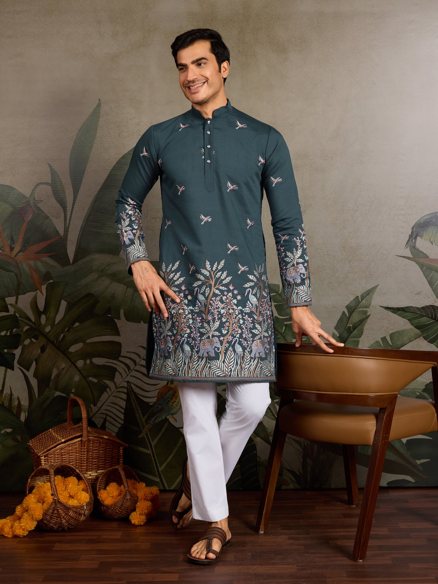 Jungle Royalty Kurta – Where Tradition Meets Art