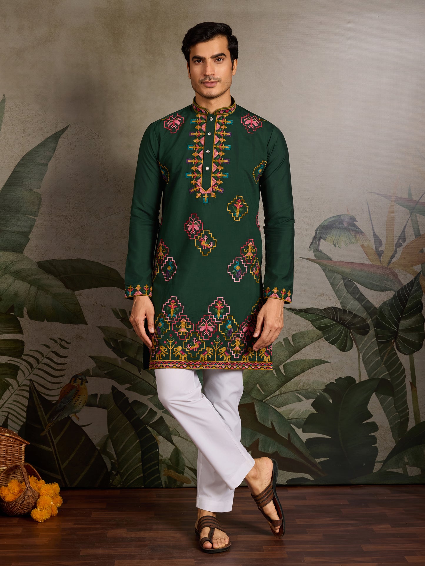 Green Embroidered Kurta for Men – Elegant Festive & Wedding Wear