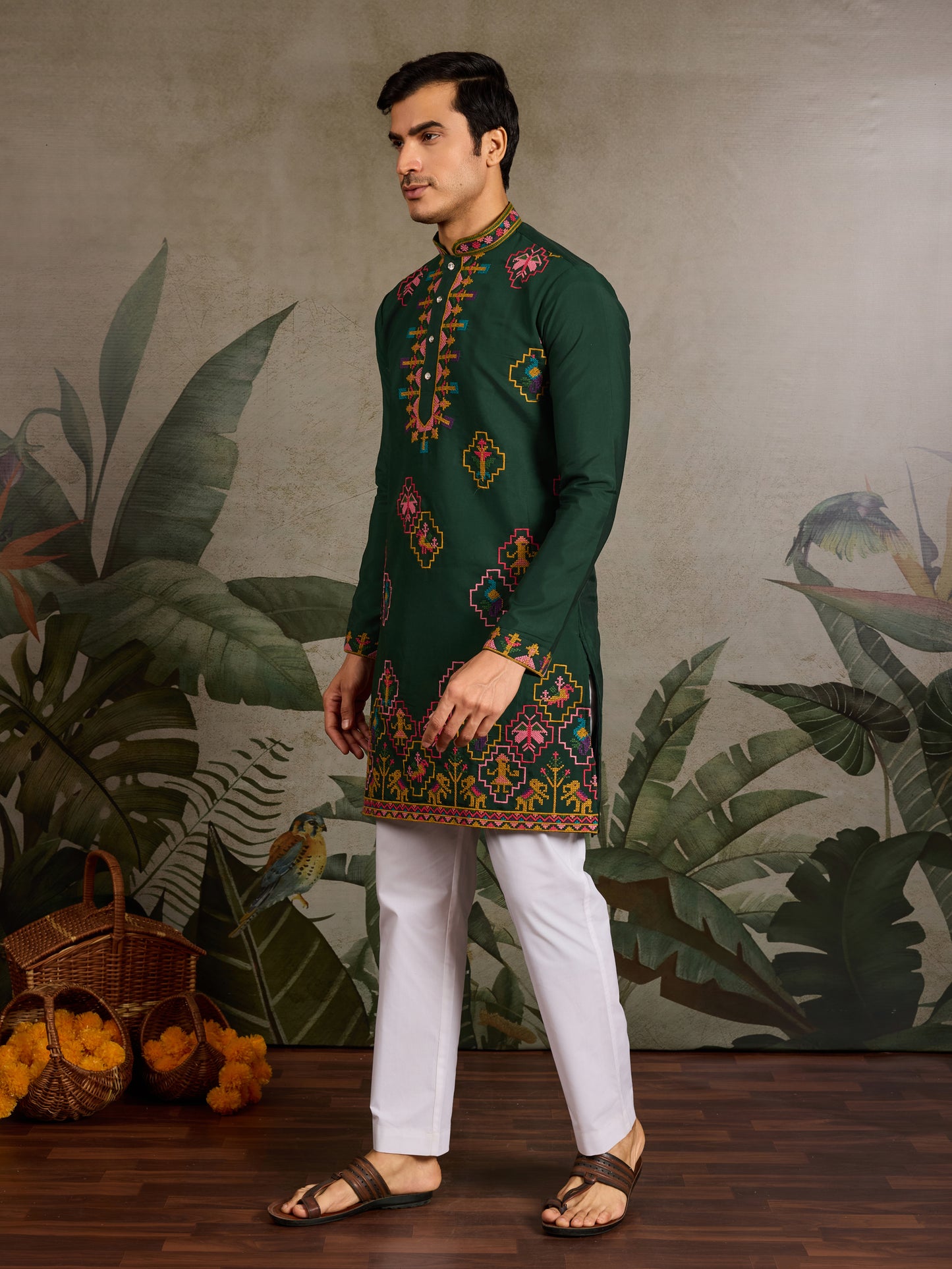 Green Embroidered Kurta for Men – Elegant Festive & Wedding Wear