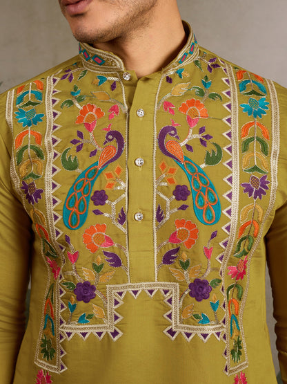 Festive & Wedding Wear Men’s Kurta – Green Viscose Silk, Embroidered Design