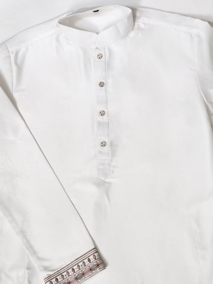 Ivory Silk Embroidered Kurta – Regal Bird & Floral Harmony Design