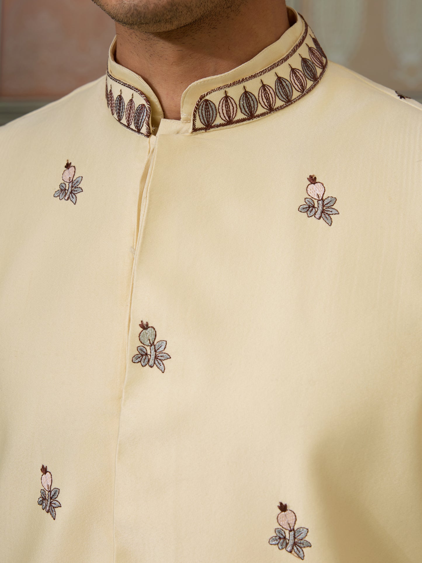 Light Yellow Silk Embroidered Kurta Set – Subtle Luxury for Festive Elegance