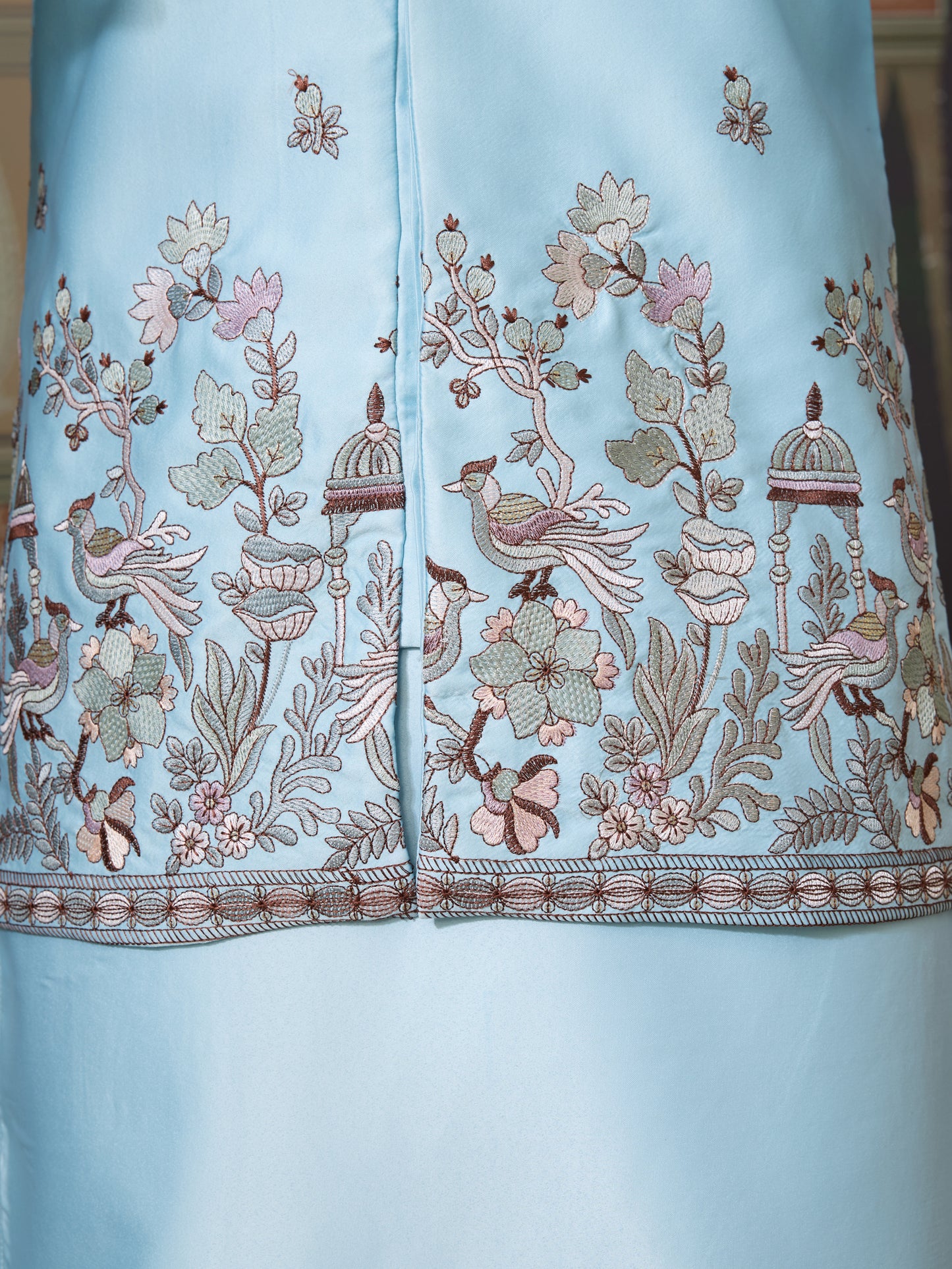 Sky Blue Embroidered Kurta Set – Refreshing Elegance for Every Celebration