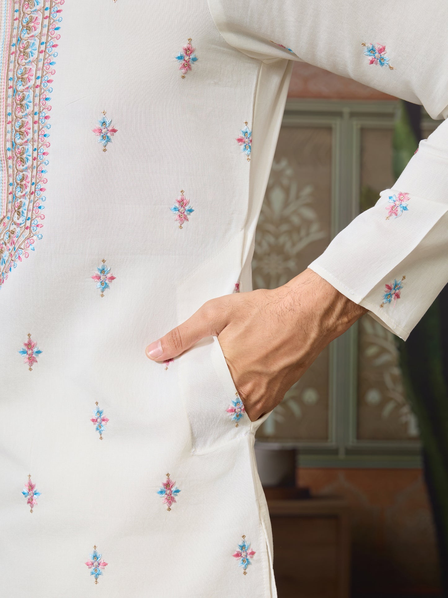 Regal White Floral Embroidered Kurta Set