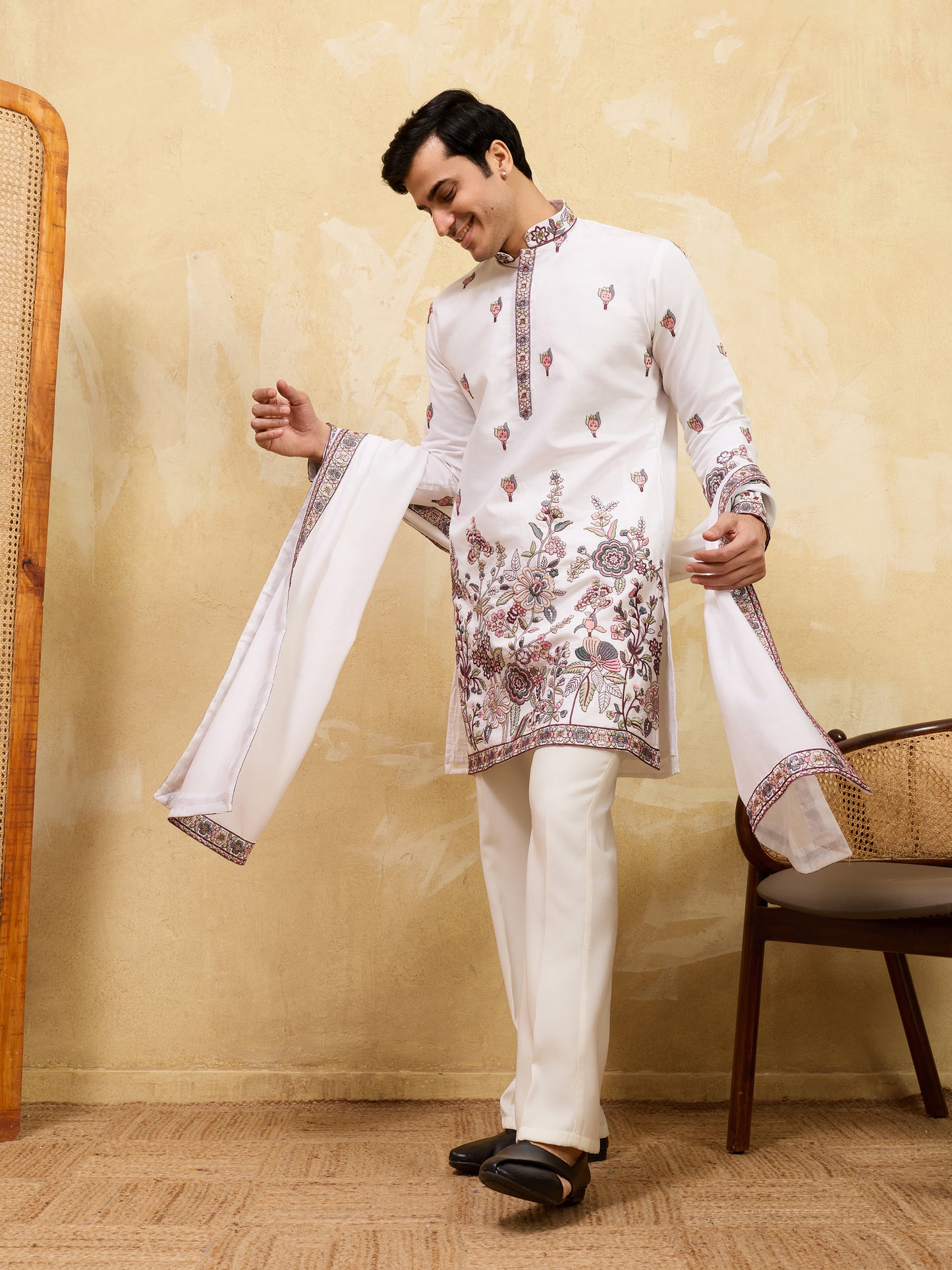 Ivory Garden Heritage Kurta Set with Embroidered Dupatta – Regal Festive Ensemble