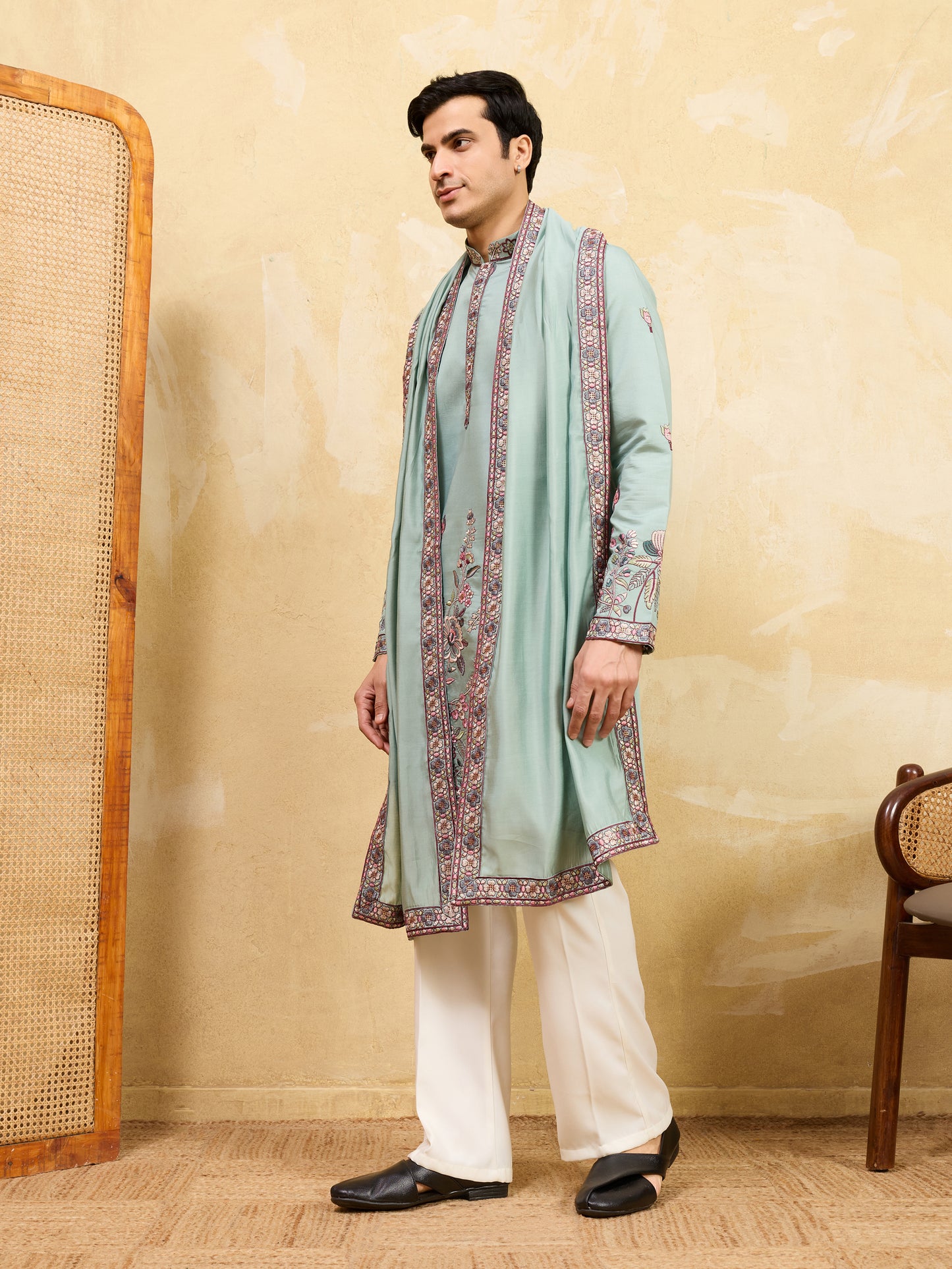Pista Royale Heritage Embroidered Kurta Set with Regal Dupatta