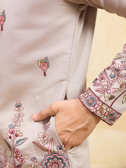 Regal Dusty Lavender Embroidered Kurta Set with Heritage Floral Detailing & Statement Dupatta