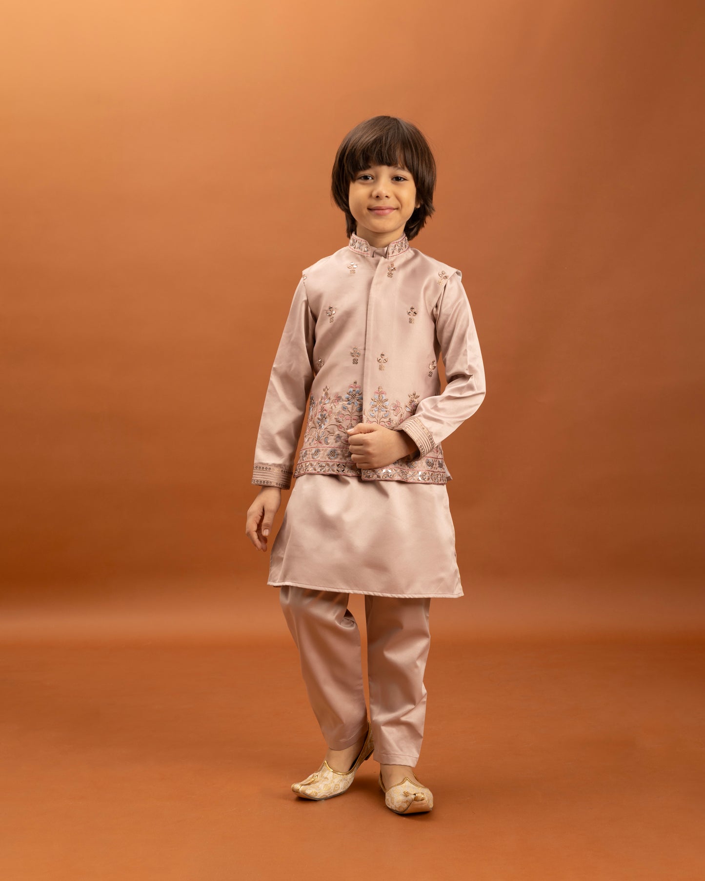Blush Majesty Embroidered Kurta Set – Little Ustad Wedding Edit