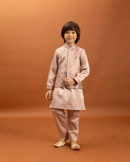 Blush Majesty Embroidered Kurta Set – Little Ustad Wedding Edit