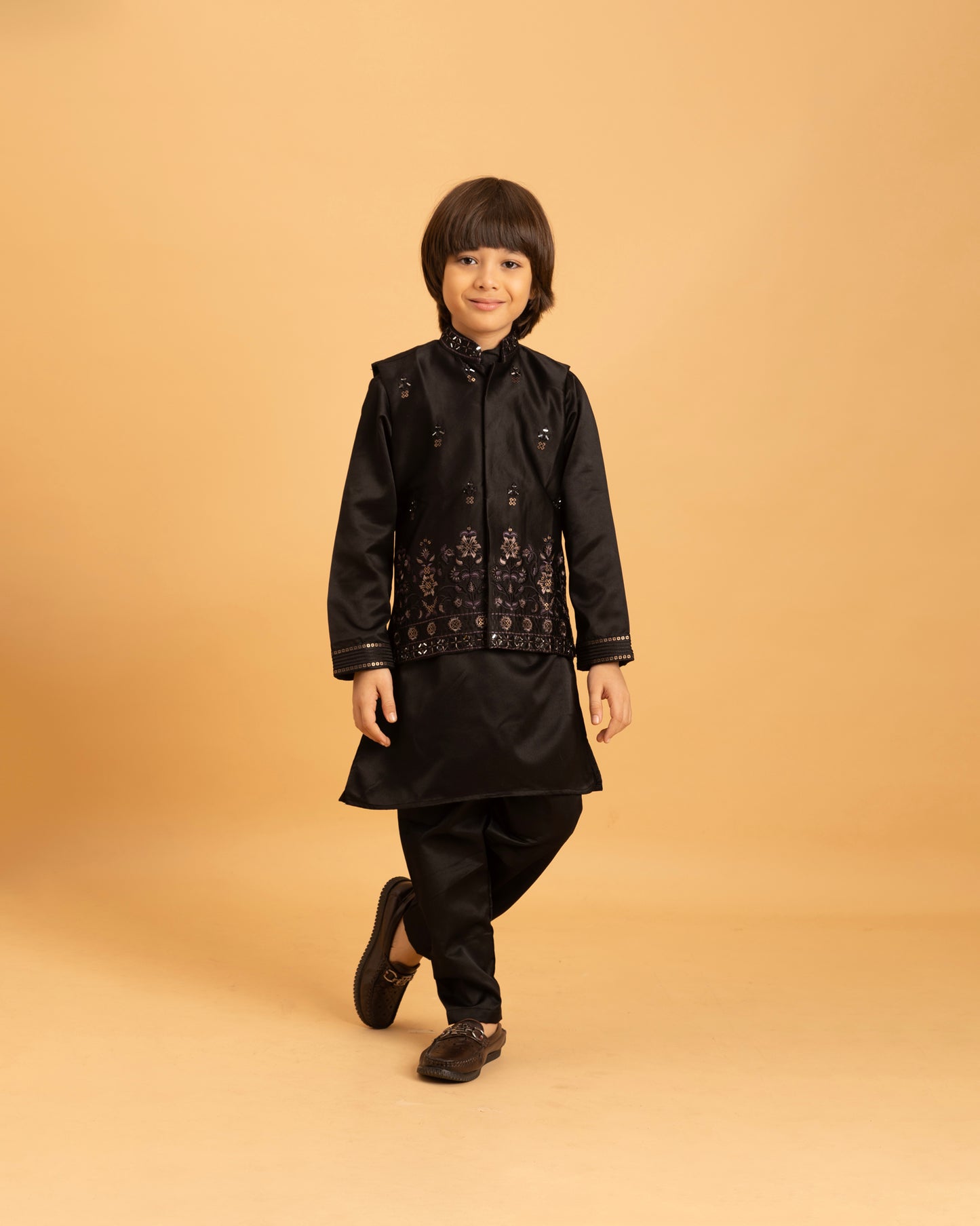 Regal Black Boys Embroidered Kurta Set – Traditional Charm with Modern Elegance