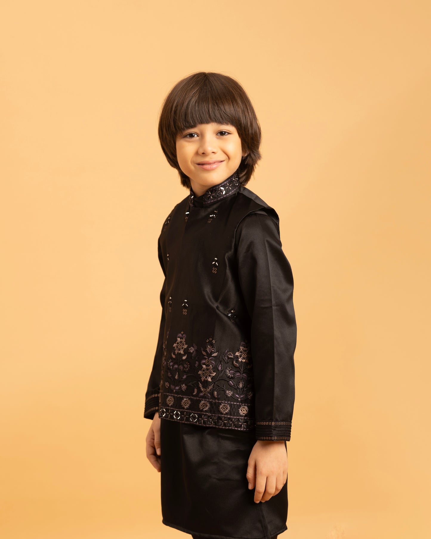 Regal Black Boys Embroidered Kurta Set – Traditional Charm with Modern Elegance