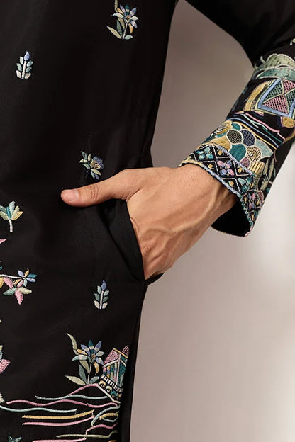 Midnight Heritage Black Embroidered Kurta with Peacock & Elephant Motifs